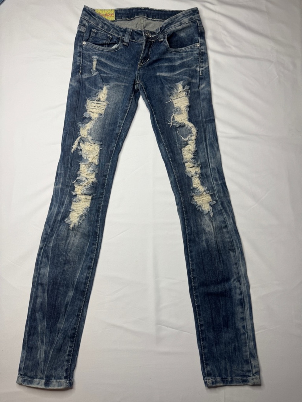 Machine Nouvelle Mode Y2K Low Rise Skinny Distressed Ripped Jeans Size 25